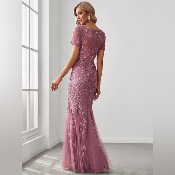 🆕 Floral Sequin Print Maxi Long Fishtail Formal Dresses With Half Sleeve - Picture 2 of 3